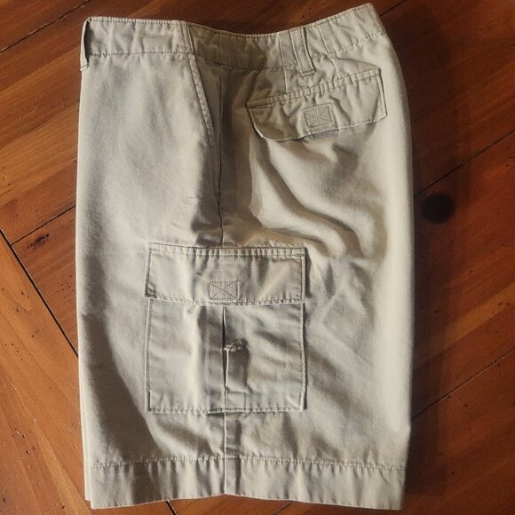 GAP Women's Light Khaki/Tan Mid-High Waisted Cotton Cargo Shorts - Size 12 - Picture 1 of 11